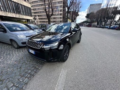 Land Rover Evoque 2021