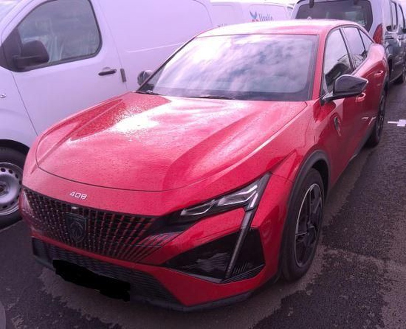 Peugeot 408