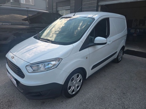 Ford Transit Courier 2017