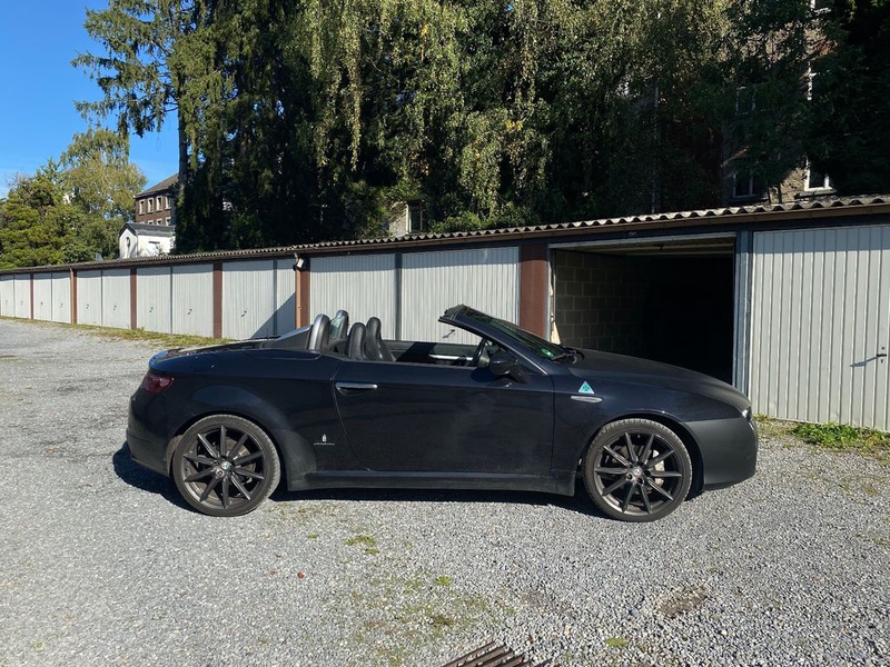 Alfa Romeo Spider