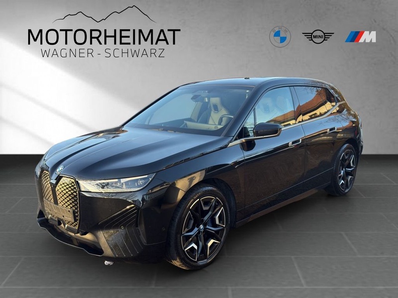 BMW iX