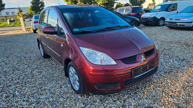 Mitsubishi Colt