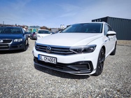 Volkswagen Passat 2021