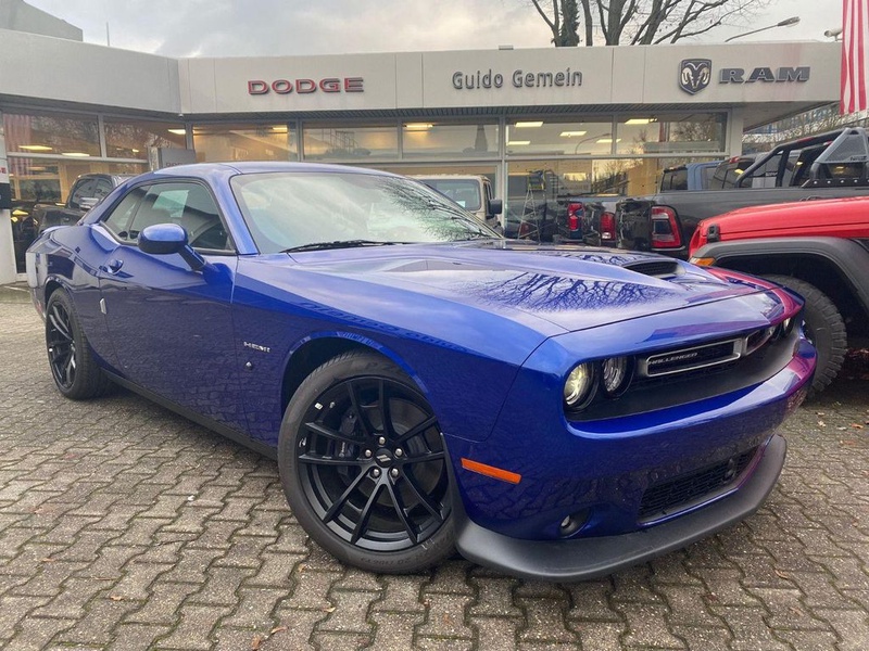 Dodge Challenger