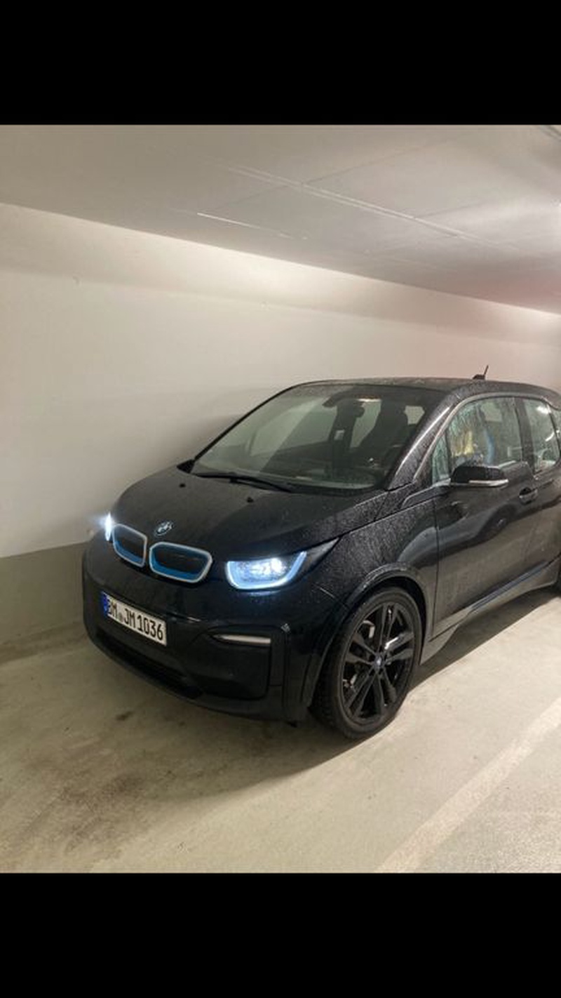 BMW i3