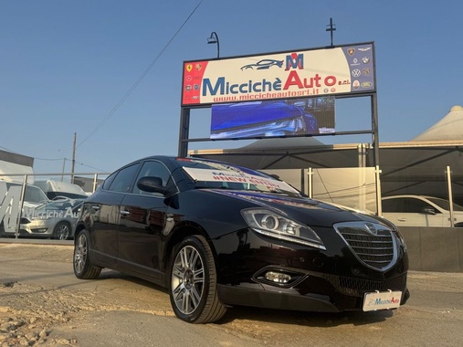 Lancia Delta 2012