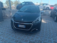 Peugeot 208 2015
