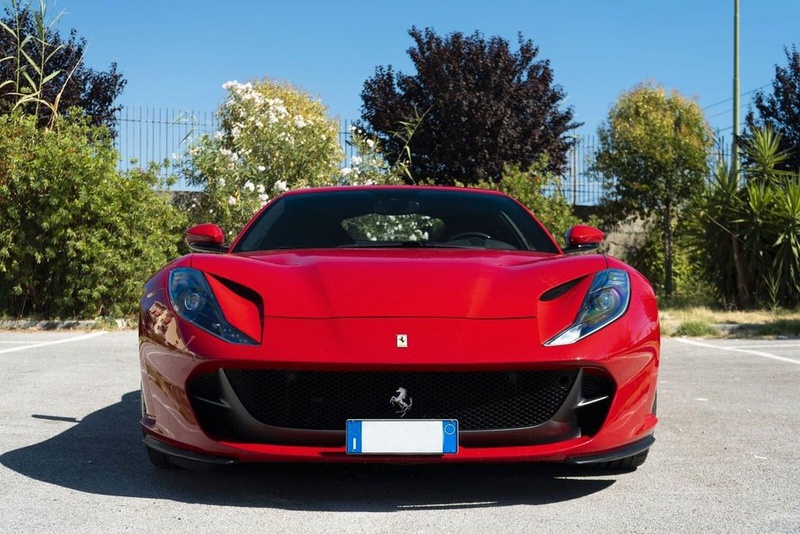 Ferrari 812
