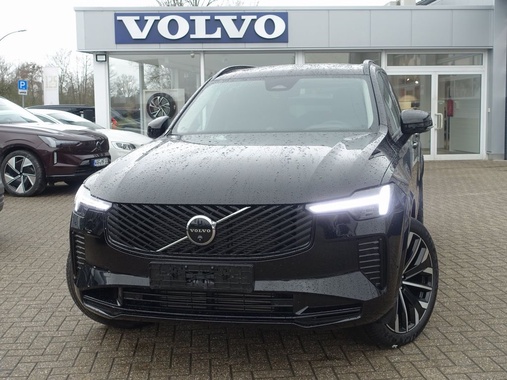 Volvo XC90 2025