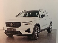 Volvo XC40 2025