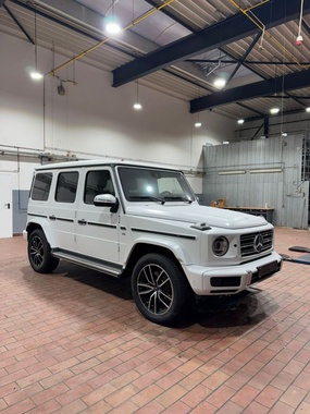 Mercedes-Benz G-Class 2024