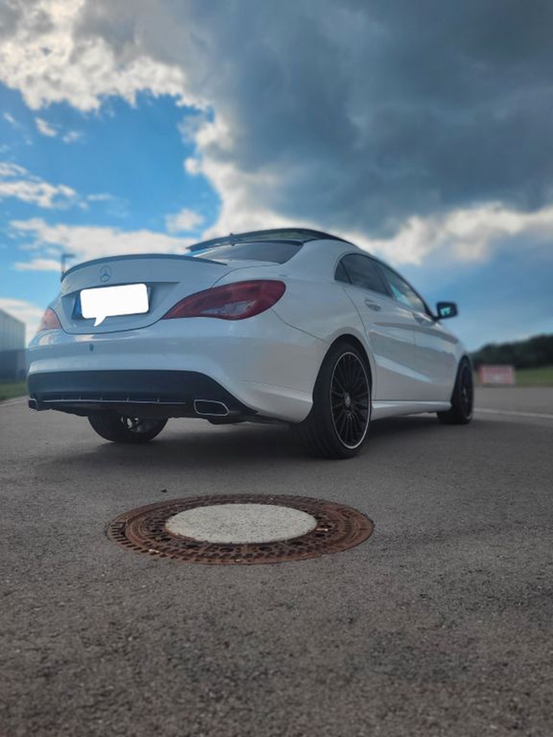 Mercedes-Benz CLA-Class