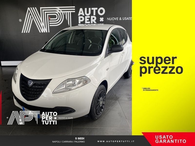 Lancia Ypsilon