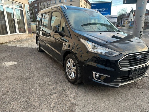 Ford Grand Tourneo 2019