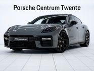 Porsche Panamera 2025