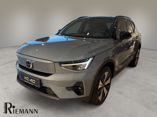 Volvo XC40 2022