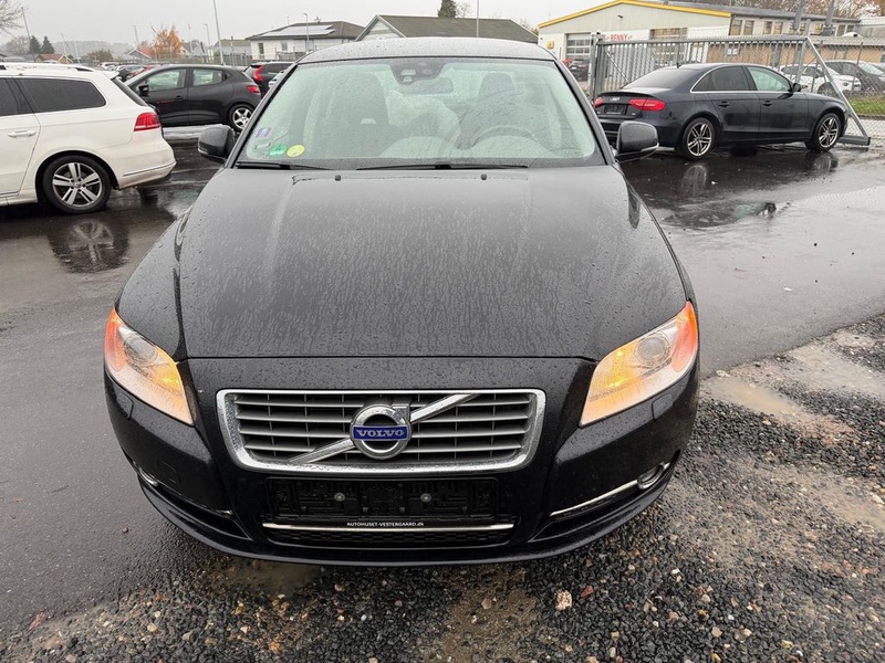 Volvo S80