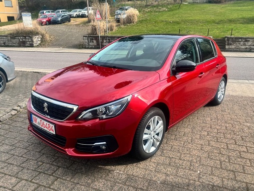 Peugeot 308 2021