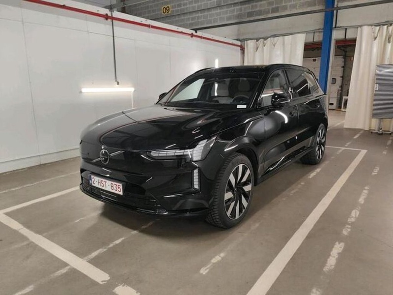 Volvo EX90