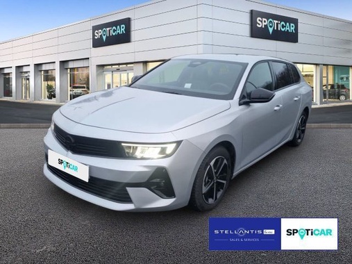 Opel Astra 2024