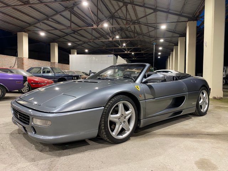 Ferrari F355