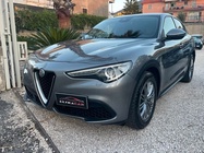 Alfa Romeo Stelvio 2021
