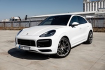 Porsche Cayenne 2023