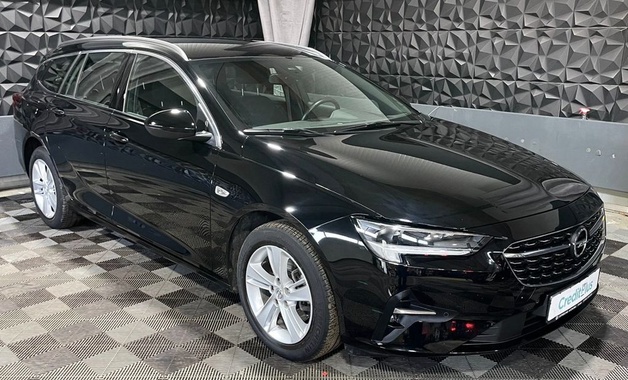 Opel Insignia 2021