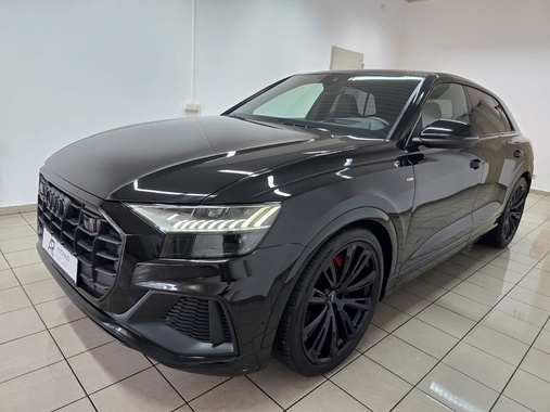 Audi Q8 2023
