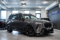 BMW X7 2024