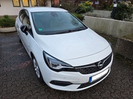 Opel Astra 2021