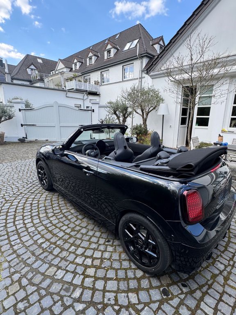 MINI Cabrio