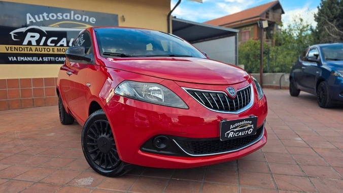 Lancia Ypsilon 2022