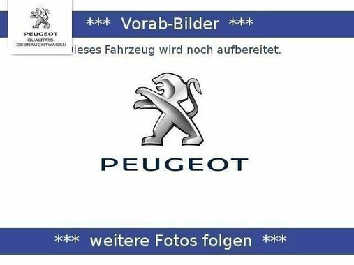Peugeot 208 2021