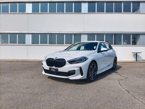 BMW 1 Series 2022