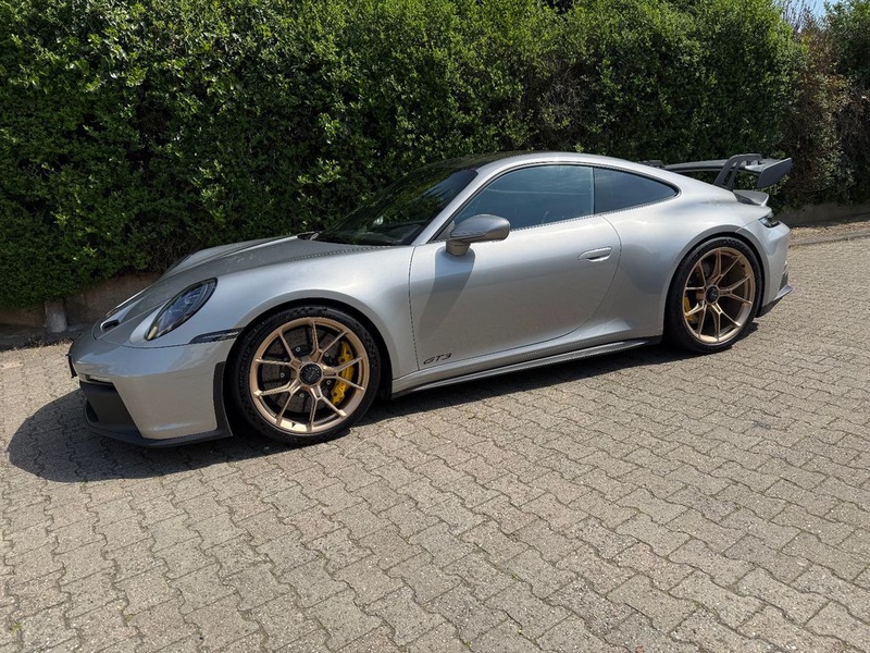 Porsche 992