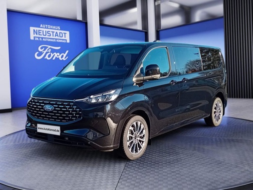 Ford Tourneo Custom 2025
