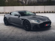 Aston Martin DBS 2022