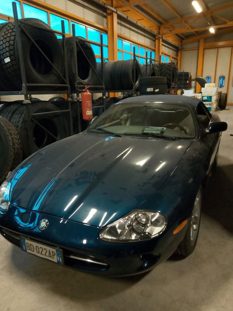 Jaguar XK