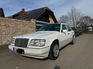 Mercedes-Benz 220 1994