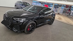 Audi RSQ3 2022
