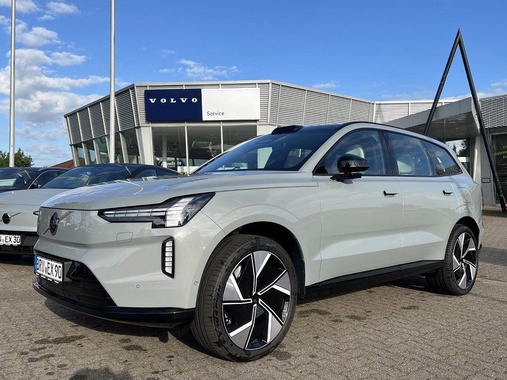 Volvo EX90 2025