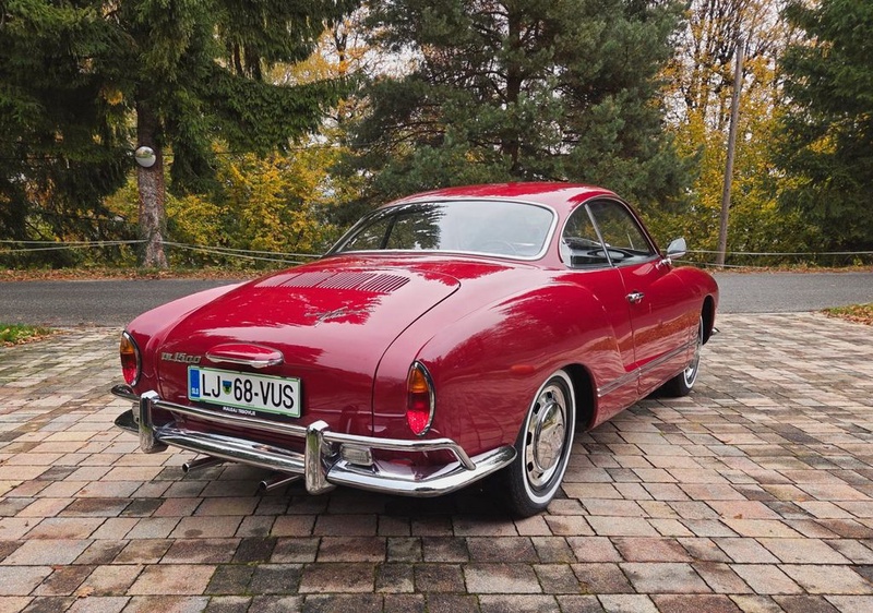 Volkswagen Karmann Ghia