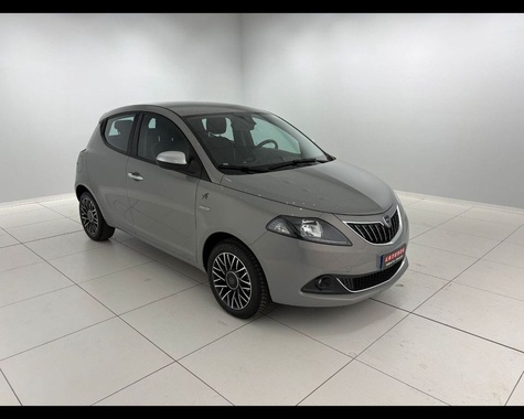 Lancia Ypsilon 2022