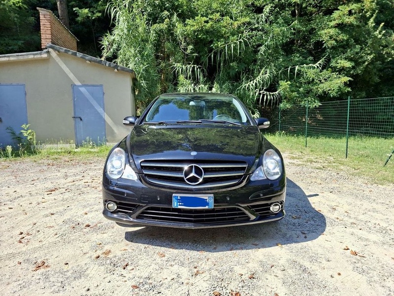 Mercedes-Benz R-Class