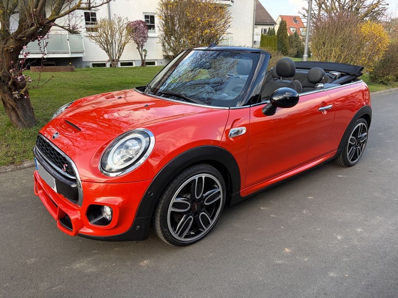 MINI Cabrio