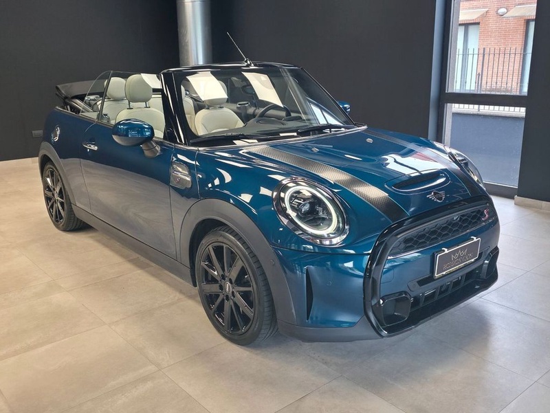 MINI Cabrio