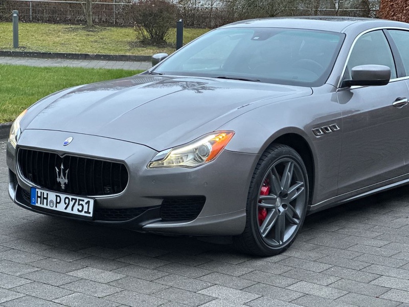 Maserati Quattroporte