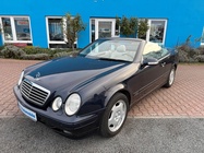 Mercedes-Benz CLK-Class 2000