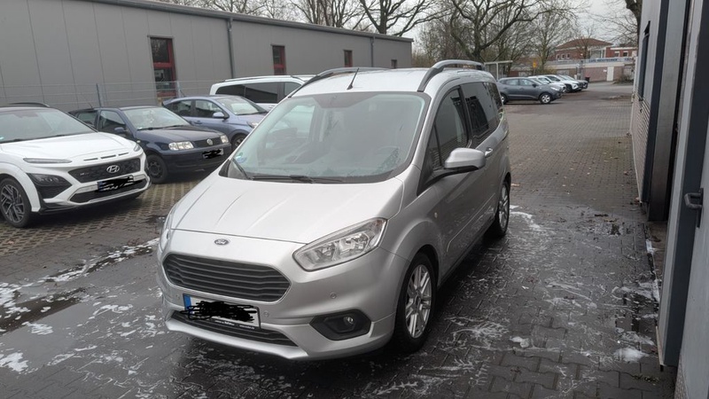 Ford Tourneo Courier